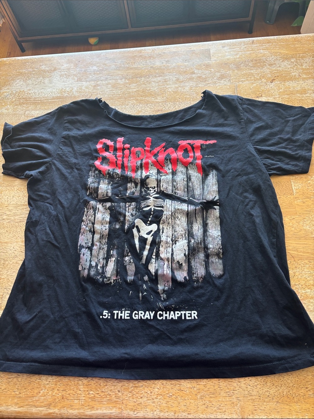 Black Slipknot .5: The Gray Chapter Graphic Tee with Red Logo
